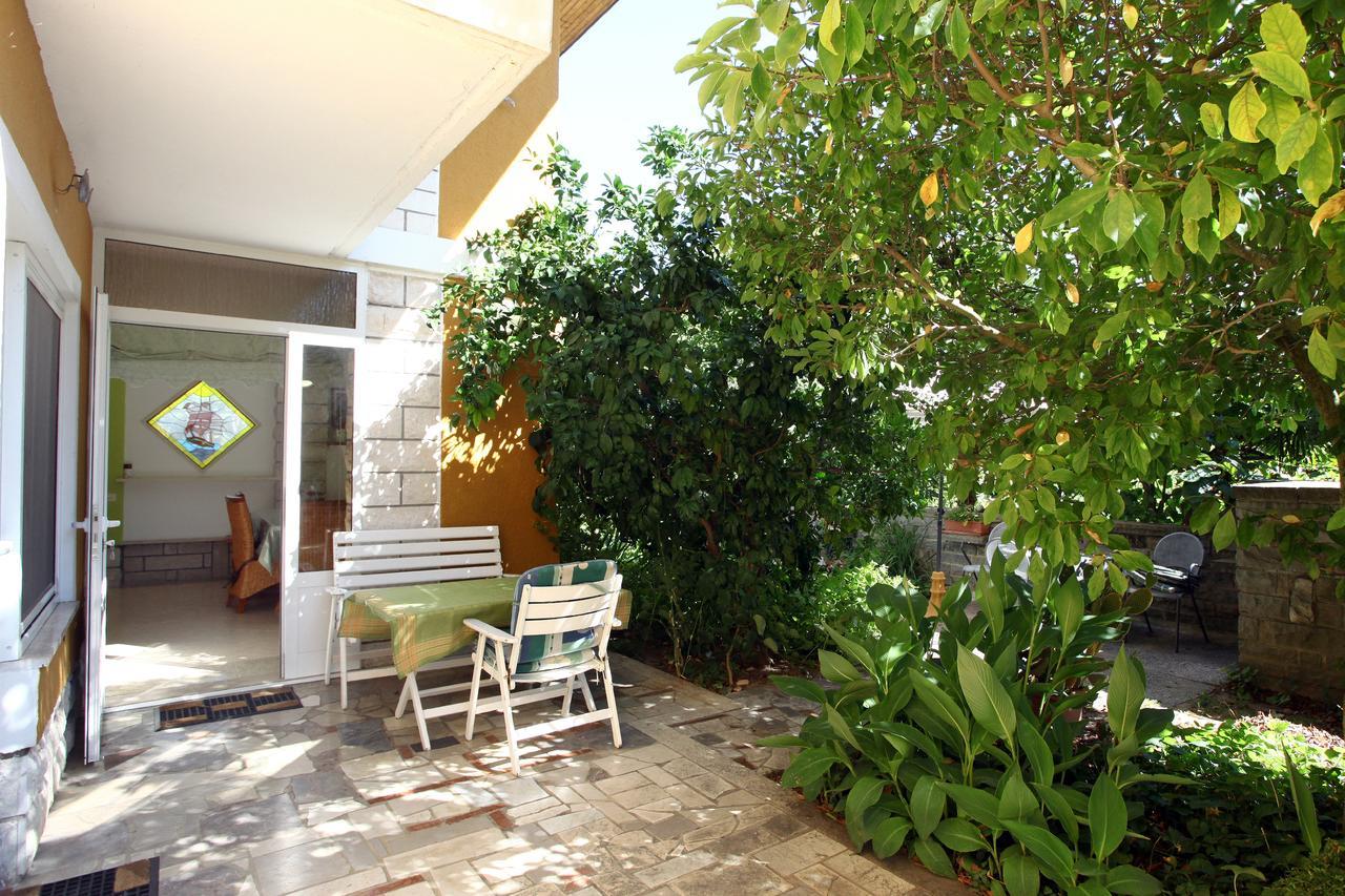 Peaceful Green Apartments Ae Порторож Экстерьер фото